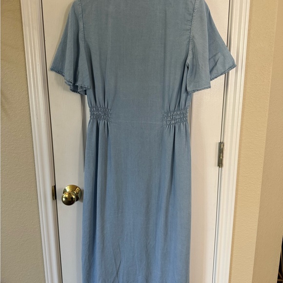 Zara Denim Dress - Picture 3 of 3